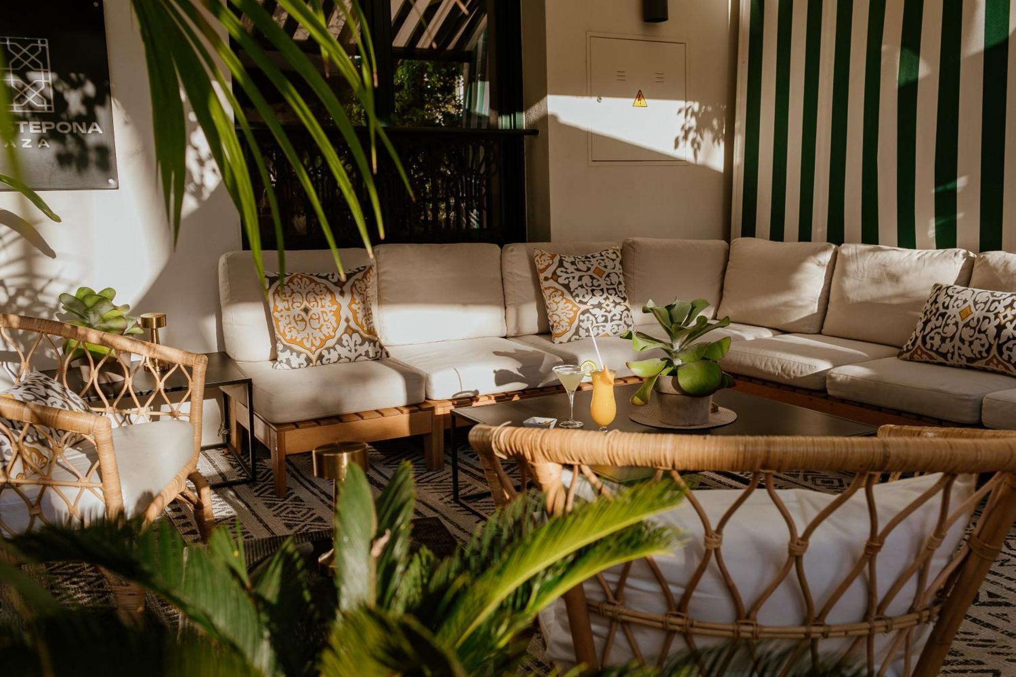 Hotel Estepona Plaza Eksteriør billede