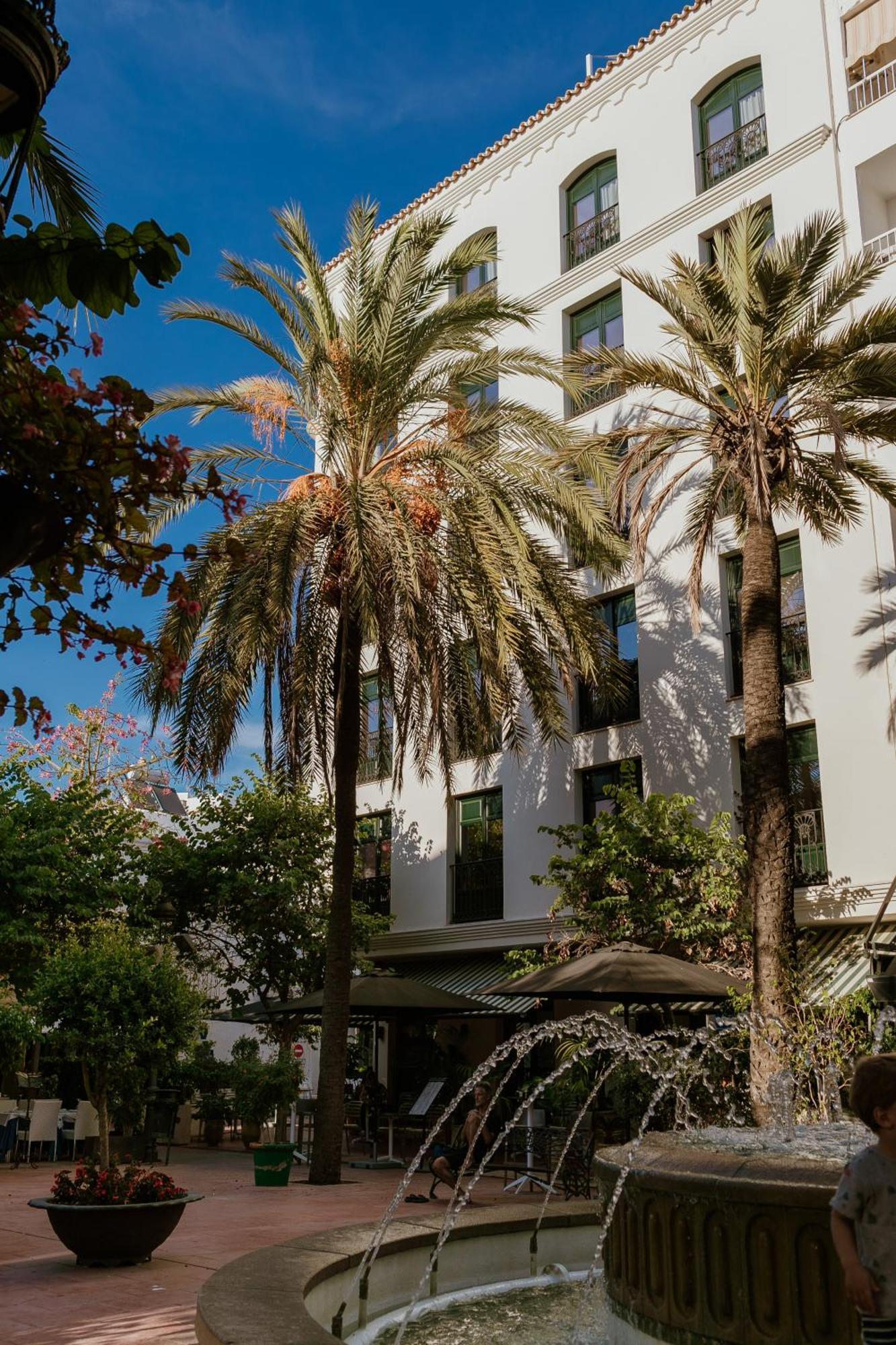 Hotel Estepona Plaza Eksteriør billede